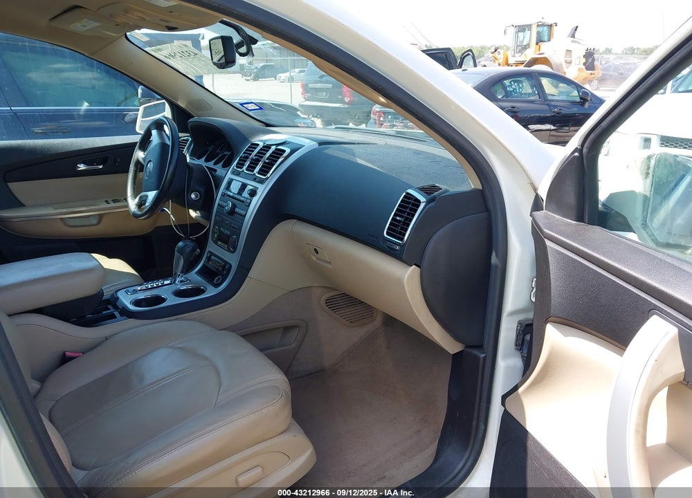 2010 GMC ACADIA SLT-1 VIN: 1GKLRMED1AJ178019