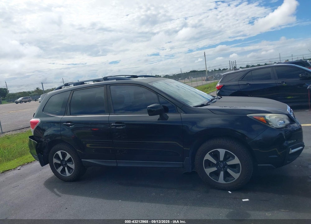 2017 SUBARU FORESTER VIN: JF2SJAEC2HH594734