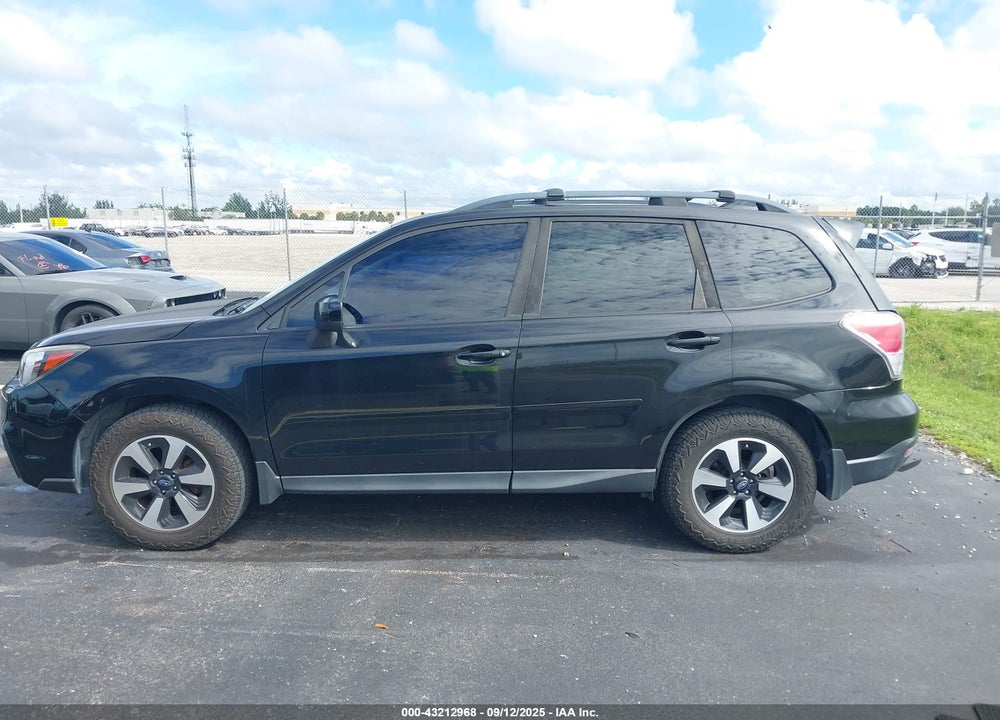 2017 SUBARU FORESTER VIN: JF2SJAEC2HH594734