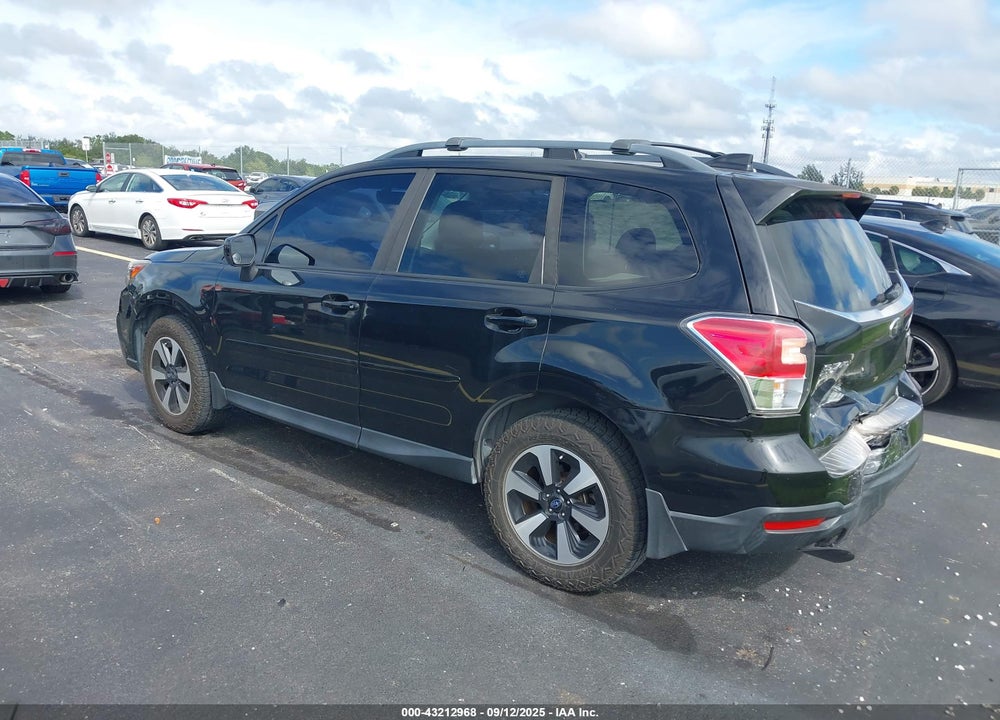 2017 SUBARU FORESTER VIN: JF2SJAEC2HH594734