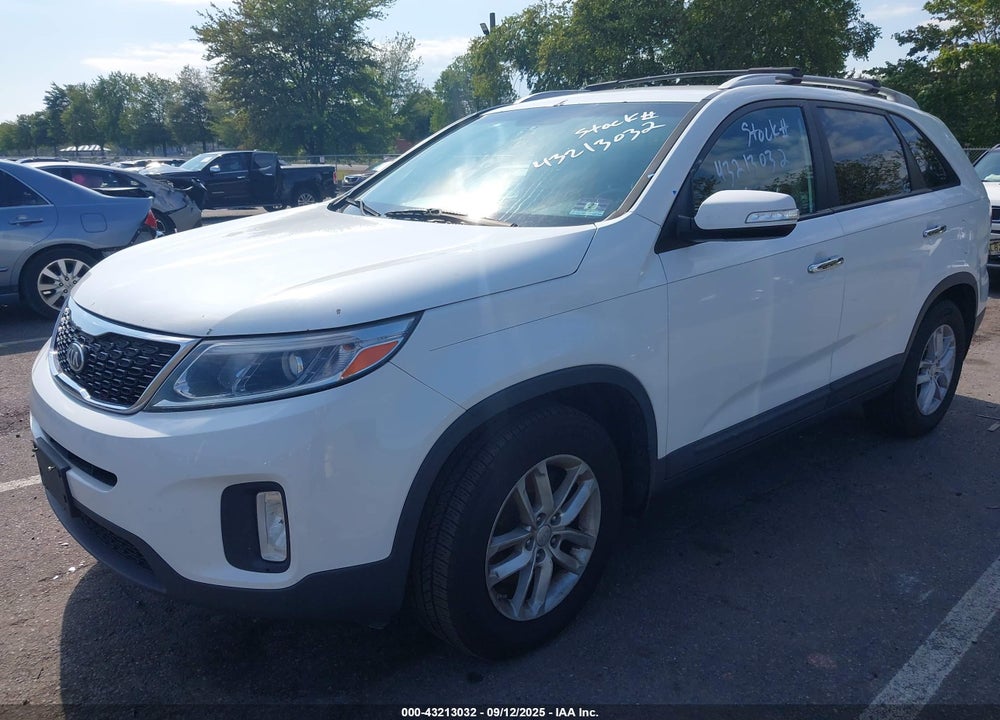 2014 KIA SORENTO VIN: 5XYKT3A62EG529276