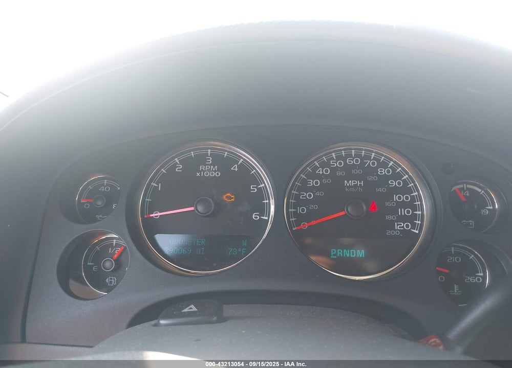 2011 GMC YUKON VIN: 1GKS1CE00BR402474