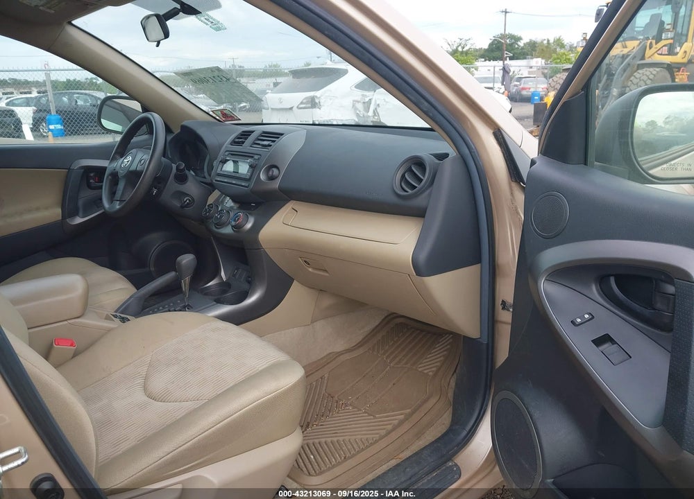 2012 TOYOTA RAV4 VIN: 2T3BF4DV2CW244057