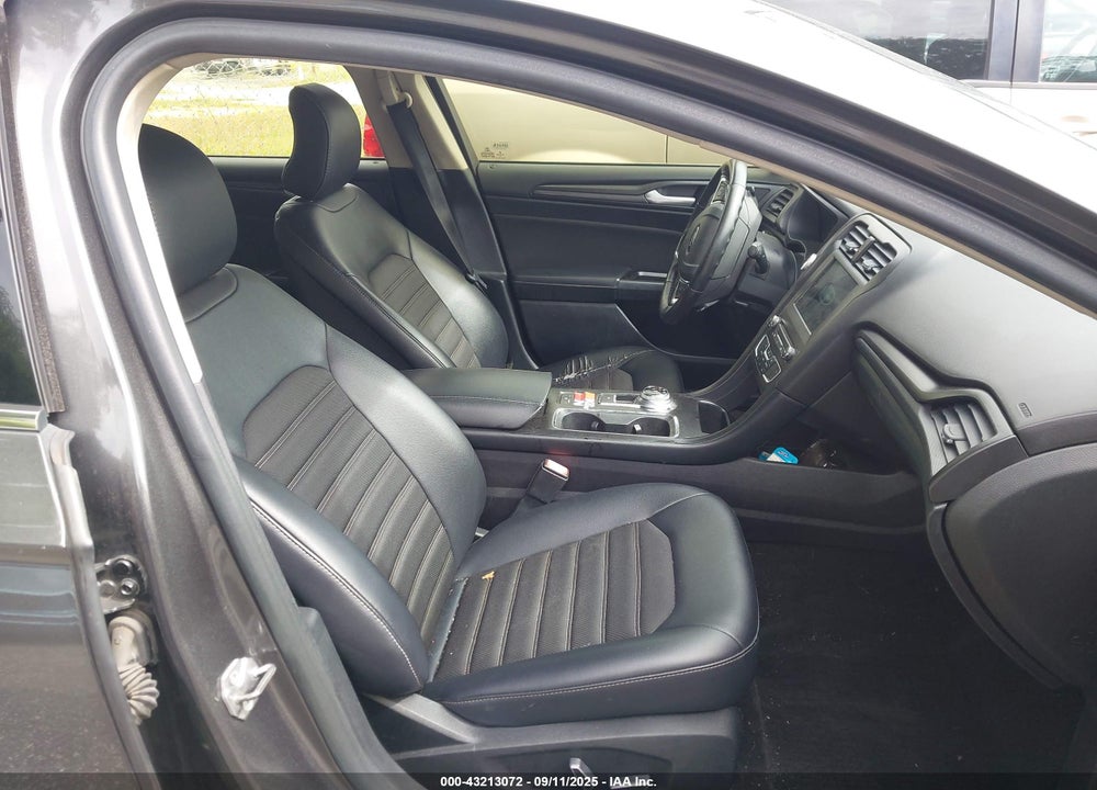 2018 FORD FUSION VIN: 3FA6P0HD8JR184544