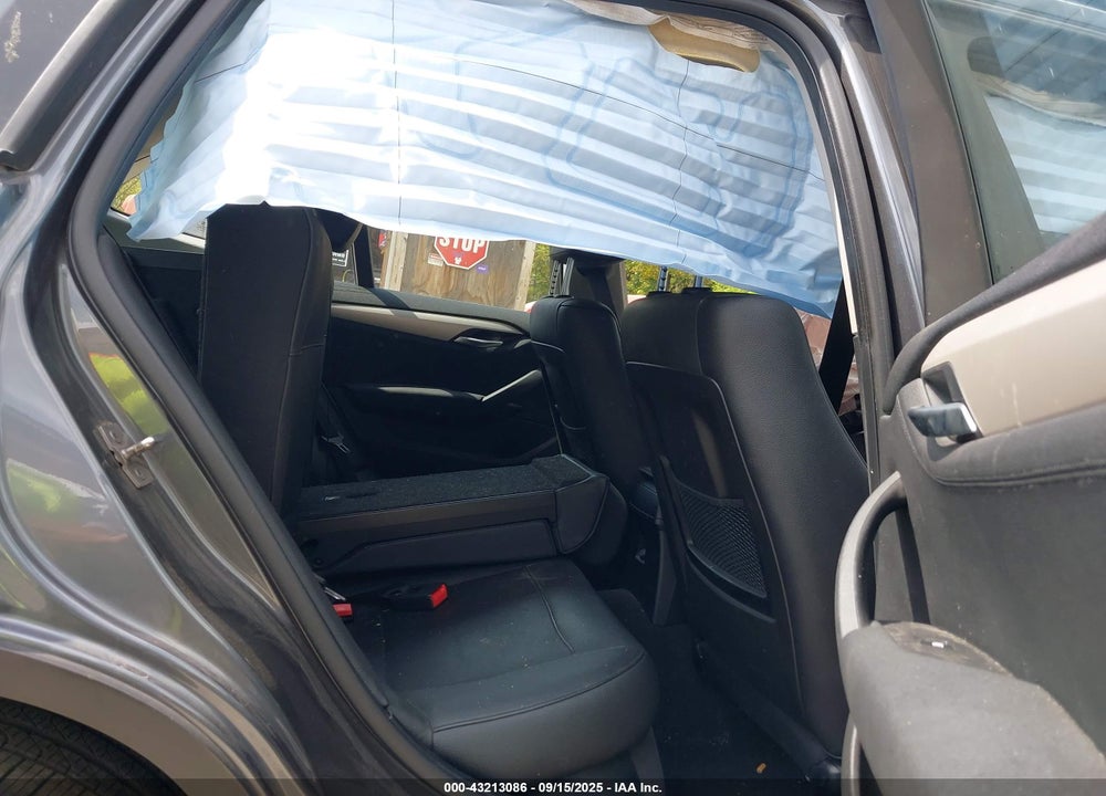 2014 BMW X1 VIN: WBAVL1C57EVY22330