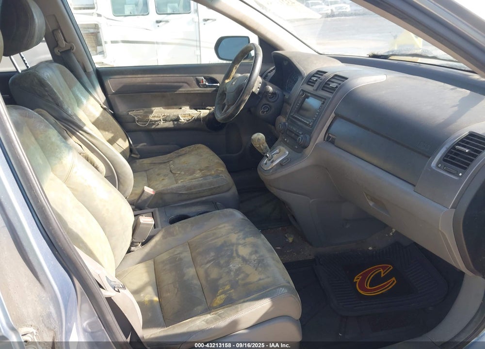 2009 HONDA CR-V VIN: JHLRE38749C004076