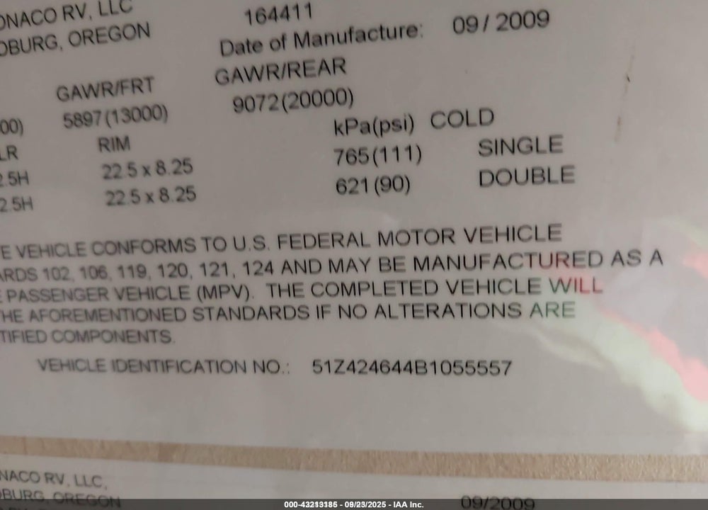 2011 ROADMASTER RAISED RAIL VIN: 51Z424644B1055557