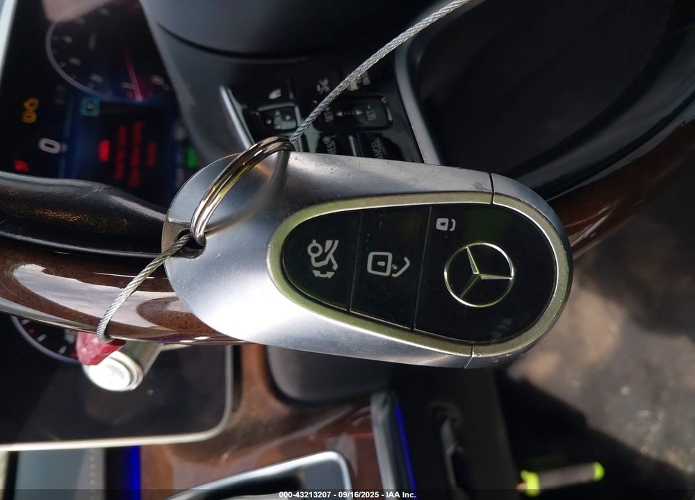 2021 MERCEDES-BENZ S CLASS VIN: W1K6G7GB7MA031807