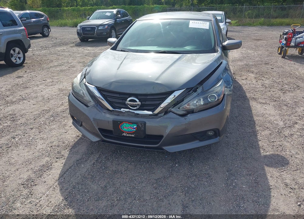 2017 NISSAN ALTIMA VIN: 1N4AL3AP1HC154094