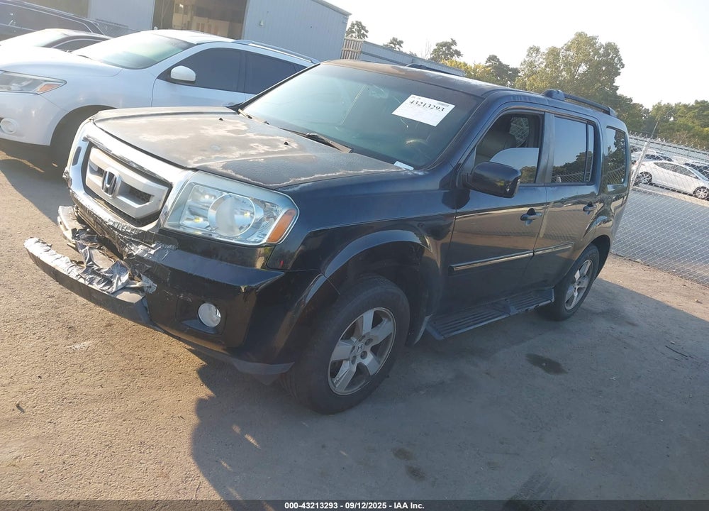 2010 HONDA PILOT VIN: 5FNYF3H57AB008537