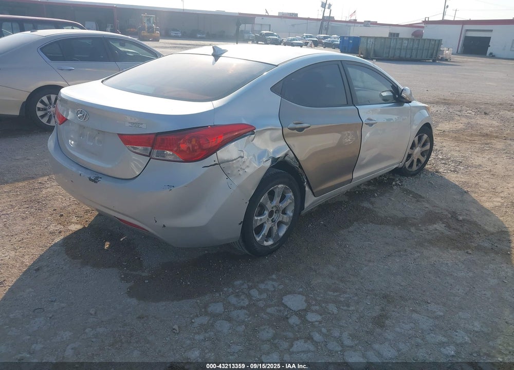 2011 HYUNDAI ELANTRA LIMITED (ULSAN PLANT) VIN: KMHDH4AE5BU162015