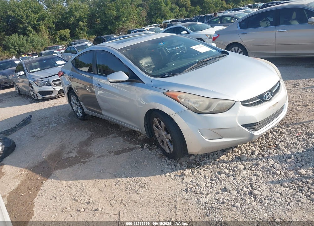 2011 HYUNDAI ELANTRA LIMITED (ULSAN PLANT) VIN: KMHDH4AE5BU162015