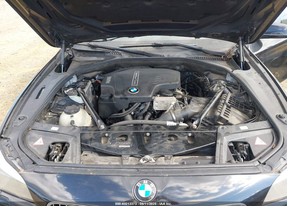 2013 BMW 5 SERIES VIN: WBAXG5C57DDY35684