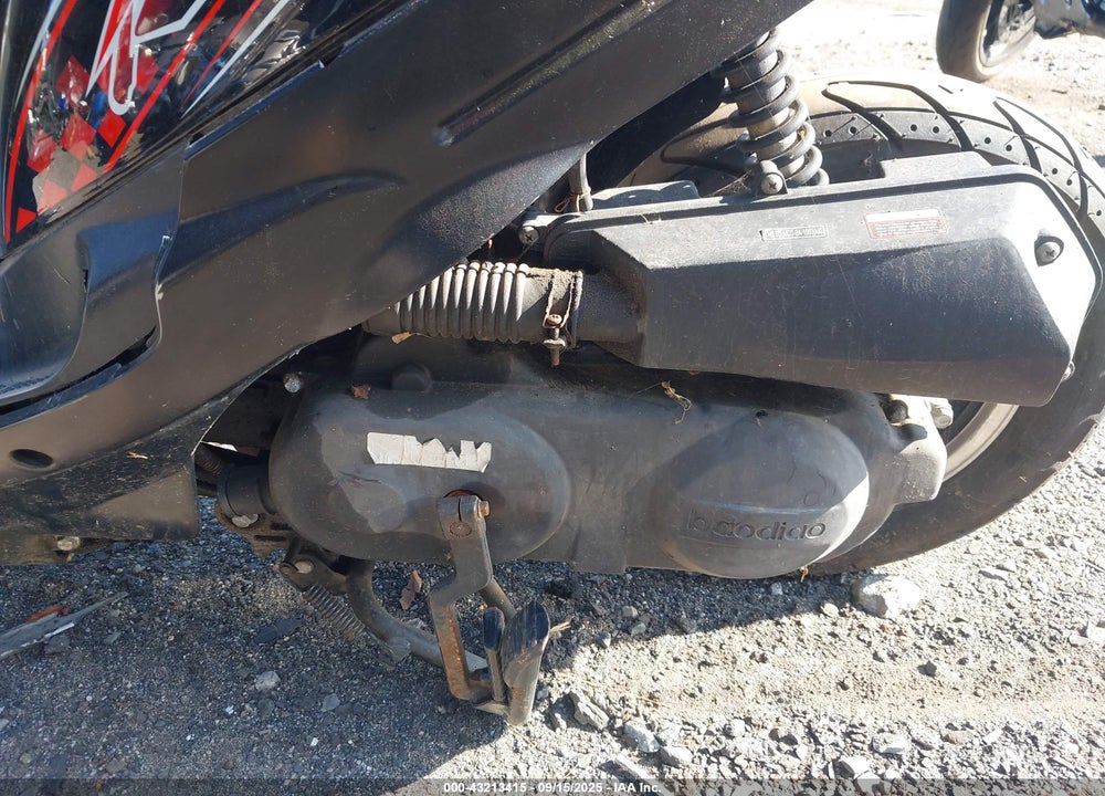 2022 JBLC 50CC VIN: L2BB9NCC8NB709055