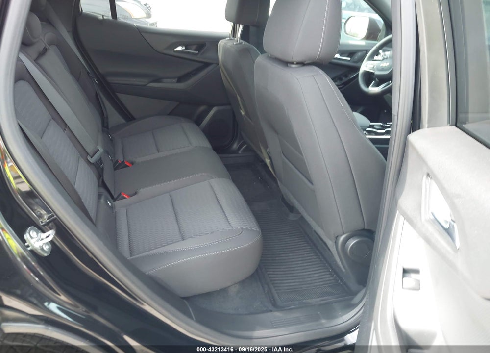 2026 CHEVROLET EQUINOX VIN: 3GNAXHEG3TL121205