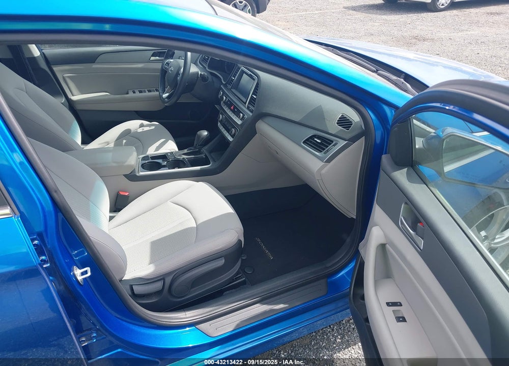 2018 HYUNDAI SONATA VIN: 5NPE34AF0JH648496