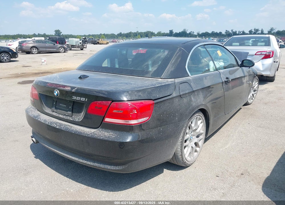 2008 BMW 328I VIN: WBAWR33528P153861