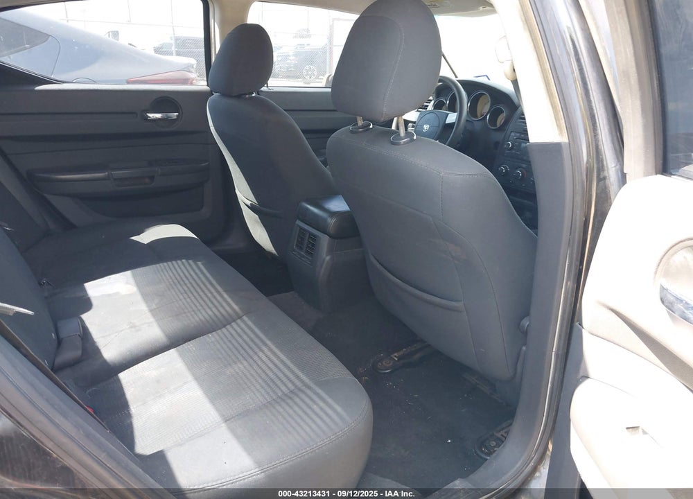 2008 DODGE CHARGER VIN: 2B3KA43GX8H198472