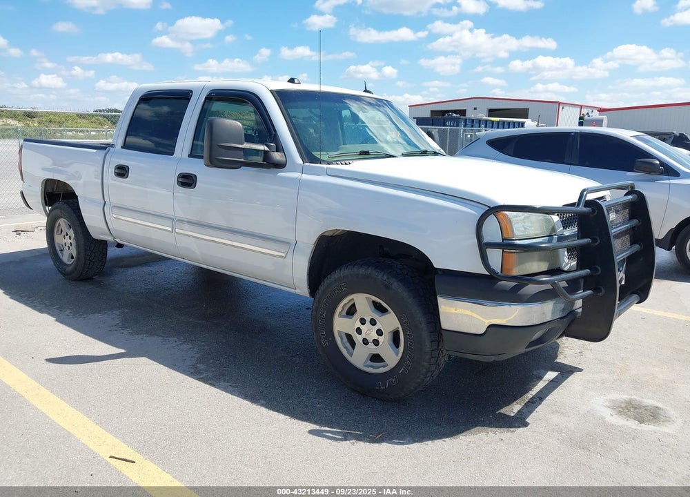 2005 CHEVROLET SILVERADO 1500 LS VIN: 2GCEC13T951305808