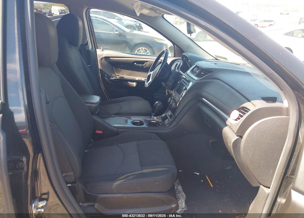 2017 CHEVROLET TRAVERSE 1LT VIN: 1GNKVGKD8HJ203833