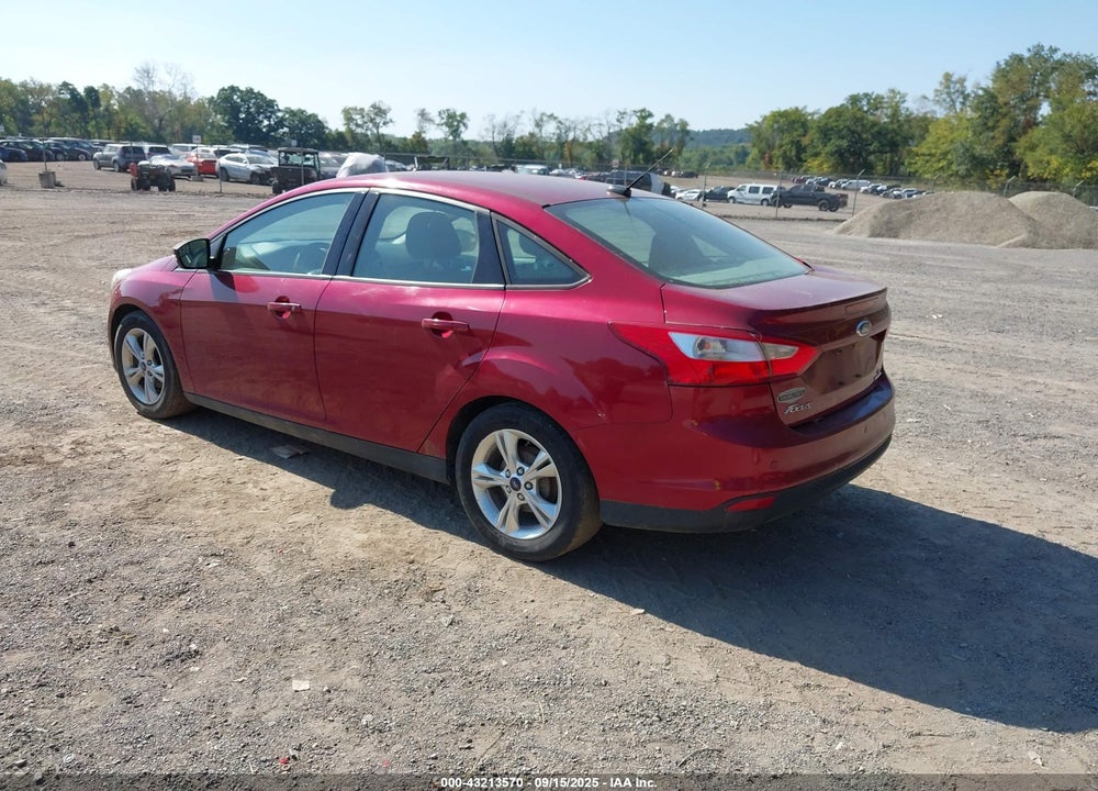 2014 FORD FOCUS VIN: 1FADP3F23EL107000