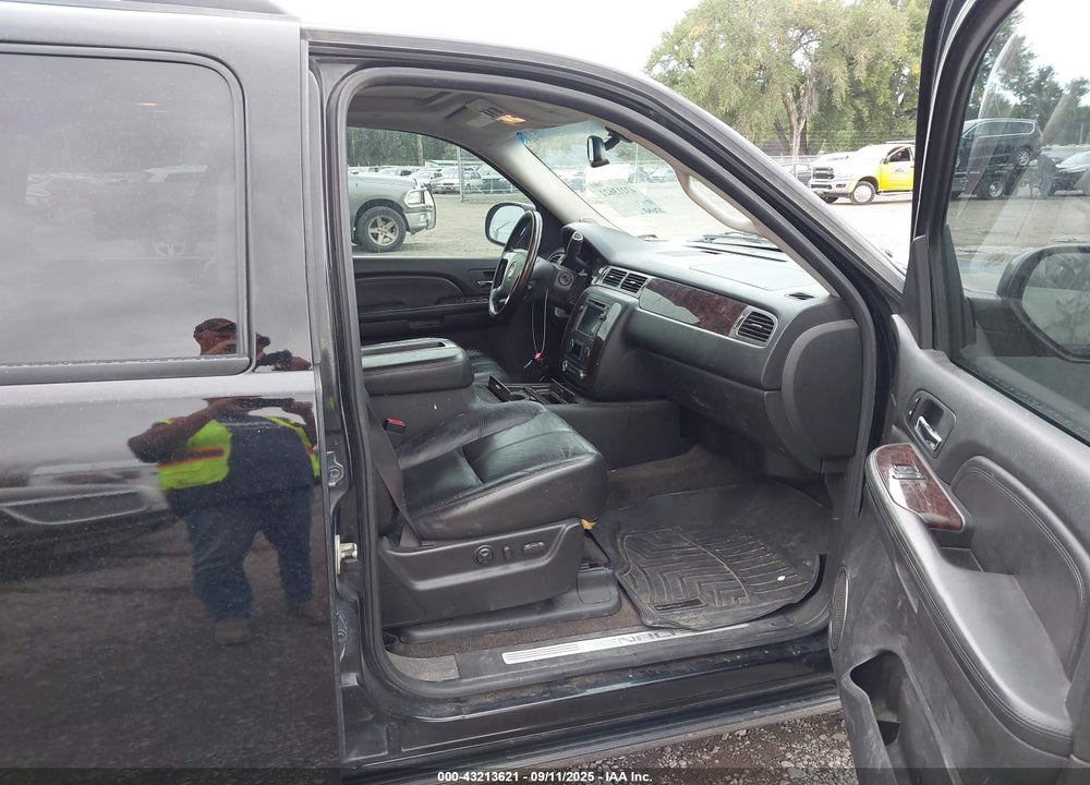 2007 GMC YUKON VIN: 1GKFK63837J345380