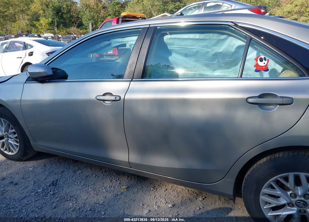 2016 TOYOTA CAMRY VIN: 4T4BF1FK4GR553454
