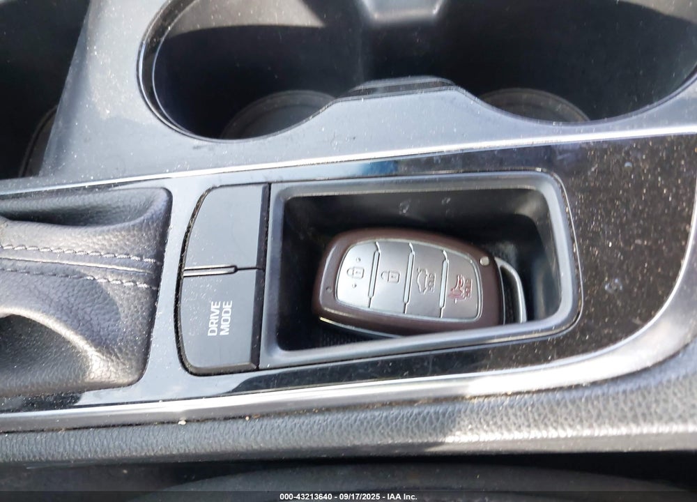 2017 HYUNDAI SONATA SPORT VIN: 5NPE34AF1HH474576