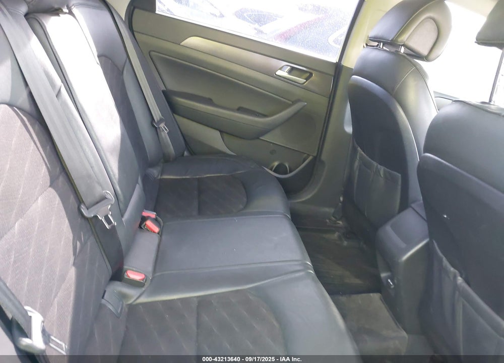 2017 HYUNDAI SONATA SPORT VIN: 5NPE34AF1HH474576