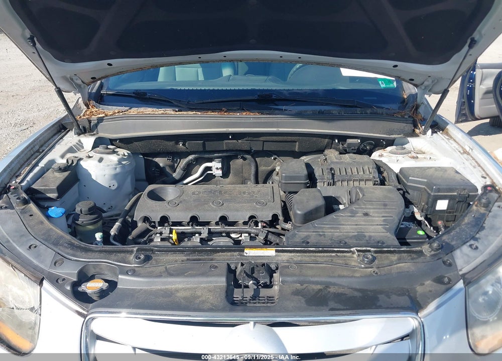 2011 HYUNDAI SANTA FE GLS VIN: 5XYZG3AB5BG079456