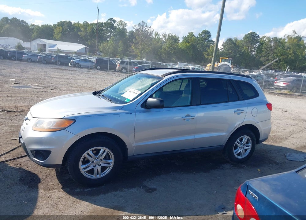2011 HYUNDAI SANTA FE GLS VIN: 5XYZG3AB5BG079456
