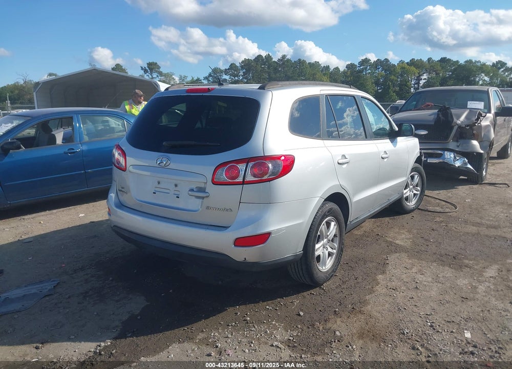 2011 HYUNDAI SANTA FE GLS VIN: 5XYZG3AB5BG079456
