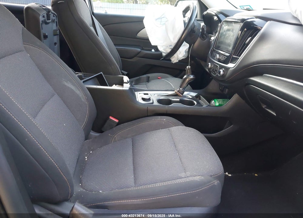 2018 CHEVROLET TRAVERSE 1LT VIN: 1GNEVGKW6JJ222174