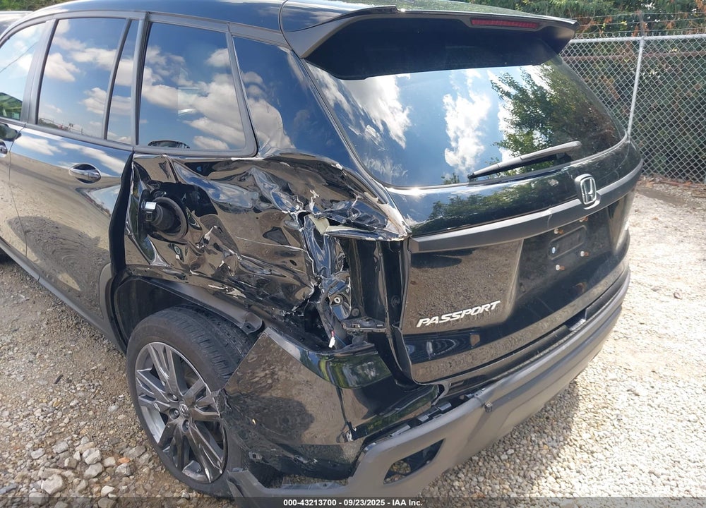 2021 HONDA PASSPORT VIN: 5FNYF8H54MB006231
