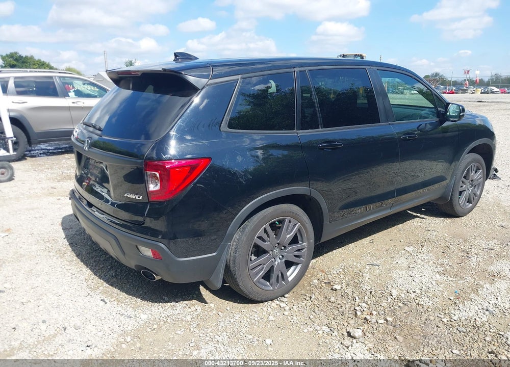 2021 HONDA PASSPORT VIN: 5FNYF8H54MB006231