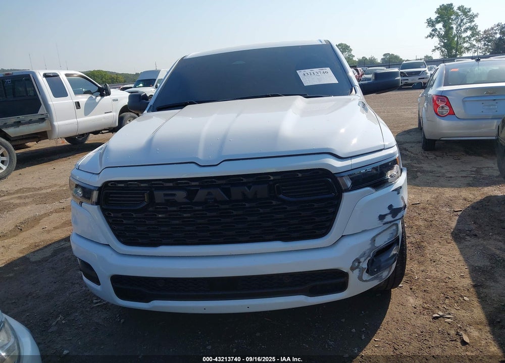 2025 RAM 1500 TRADESMAN 4X2 6'4 BOX VIN: 1C6SRECG1SN707156
