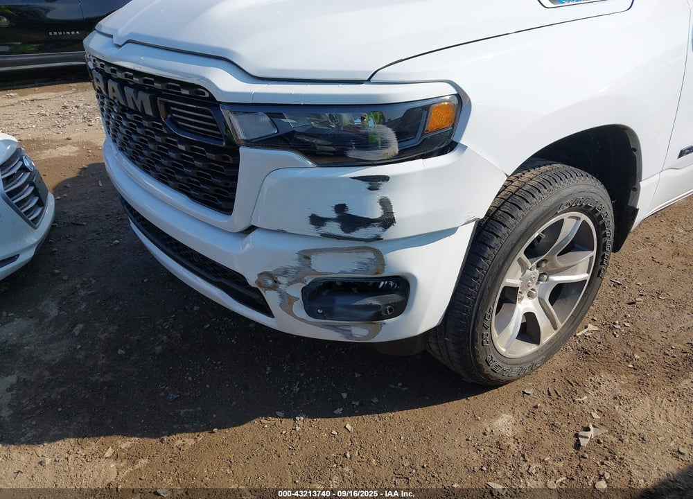 2025 RAM 1500 TRADESMAN 4X2 6'4 BOX VIN: 1C6SRECG1SN707156
