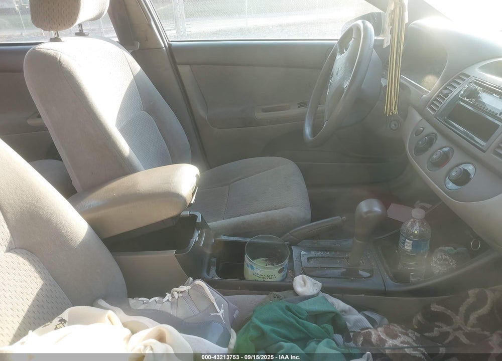 2003 TOYOTA CAMRY LE VIN: 4T1BE30K03U745773
