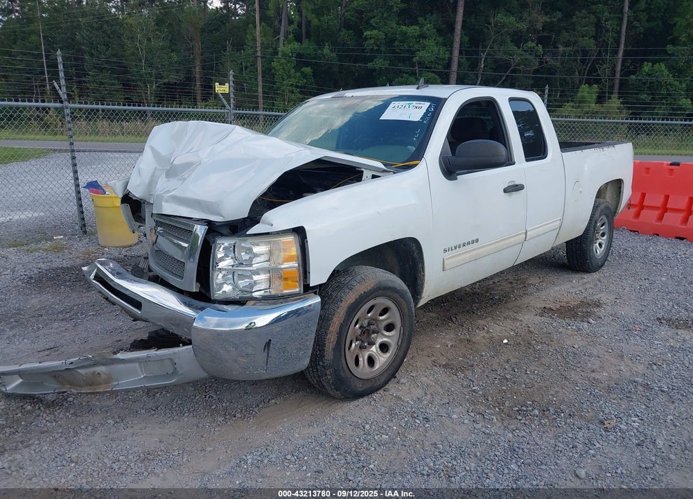 2013 CHEVROLET SILVERADO 1500 VIN: 1GCRCREA5DZ133309