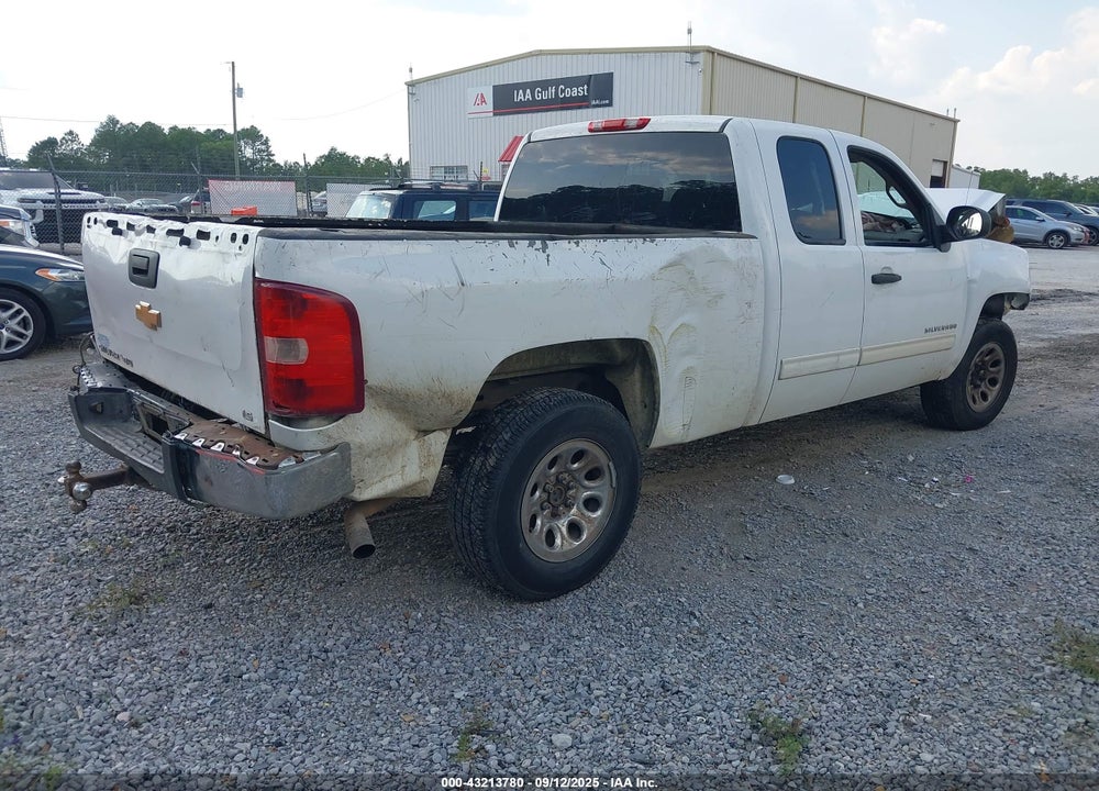 2013 CHEVROLET SILVERADO 1500 VIN: 1GCRCREA5DZ133309