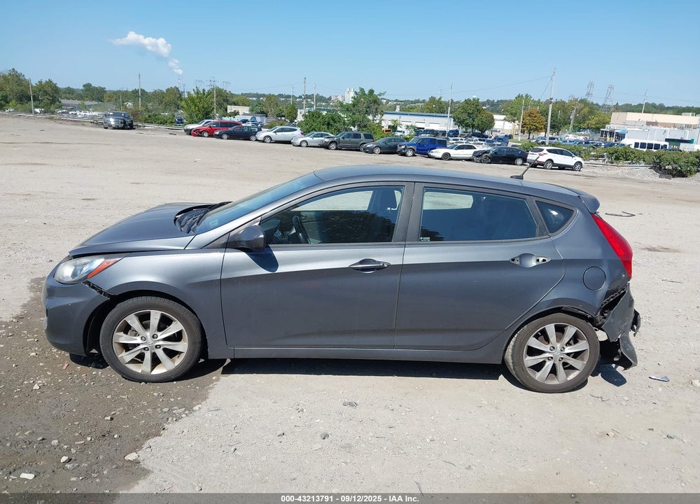 2012 HYUNDAI ACCENT VIN: KMHCU5AE0CU009105