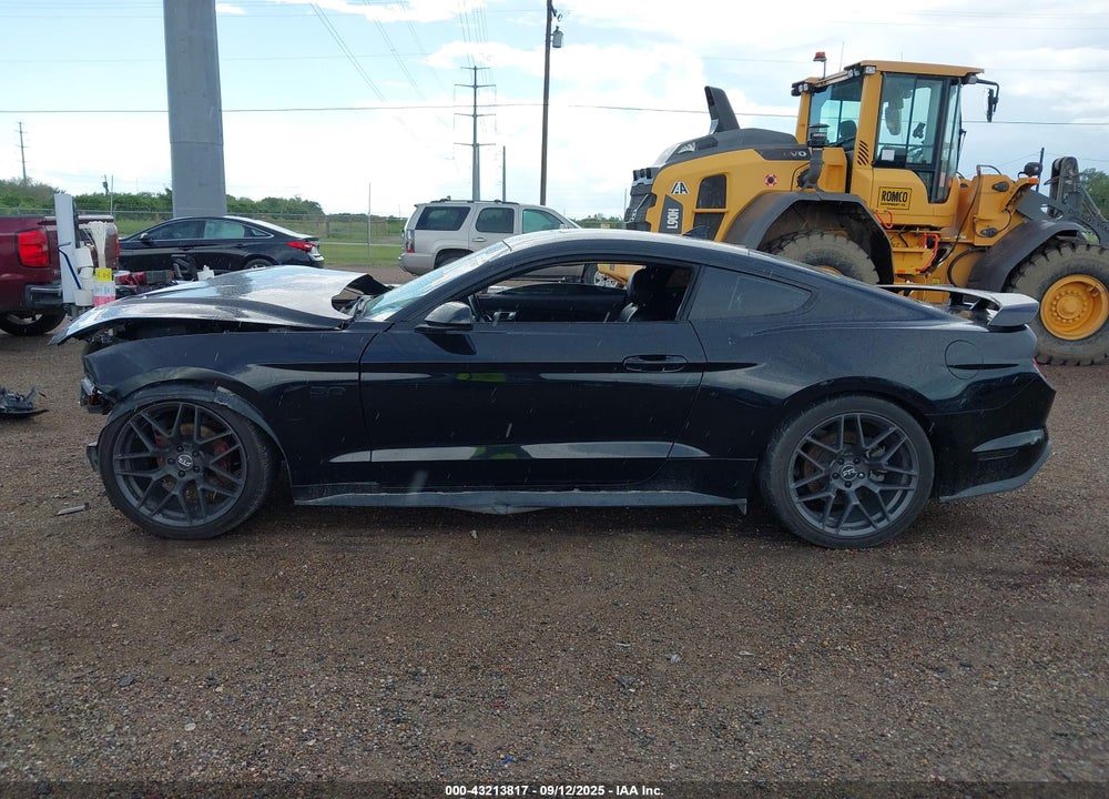 2021 FORD MUSTANG VIN: 1FA6P8CF7M5116461