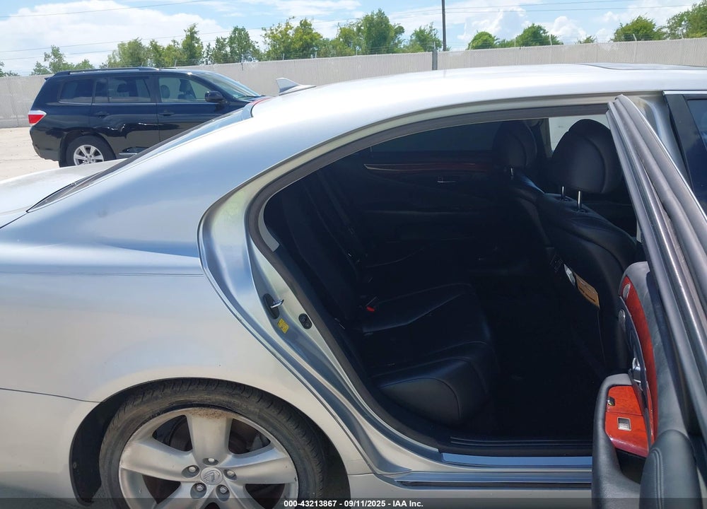 2010 LEXUS LS 460 VIN: JTHGL5EF3A5038518
