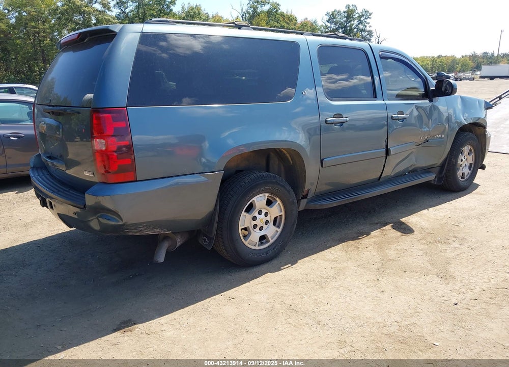 2008 CHEVROLET SUBURBAN 1500 VIN: 1GNFK16308R147381