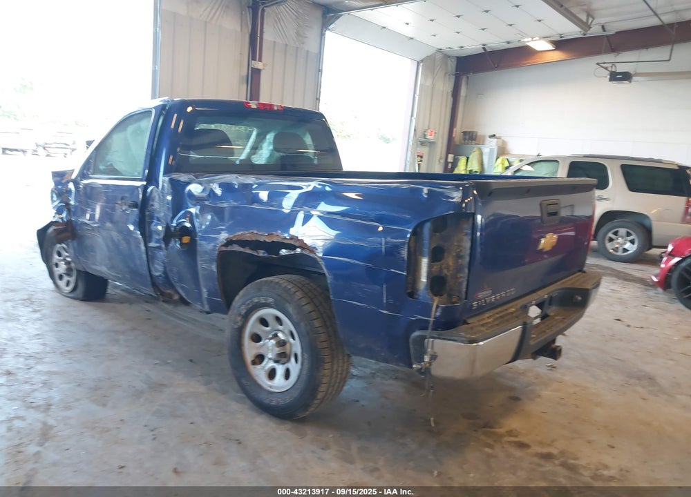 2013 CHEVROLET SILVERADO 1500 VIN: 1GCNKPEAXDZ155585