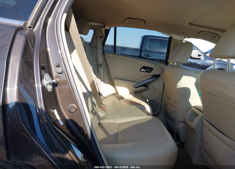 2014 ACURA RDX VIN: 5J8TB3H53EL009744