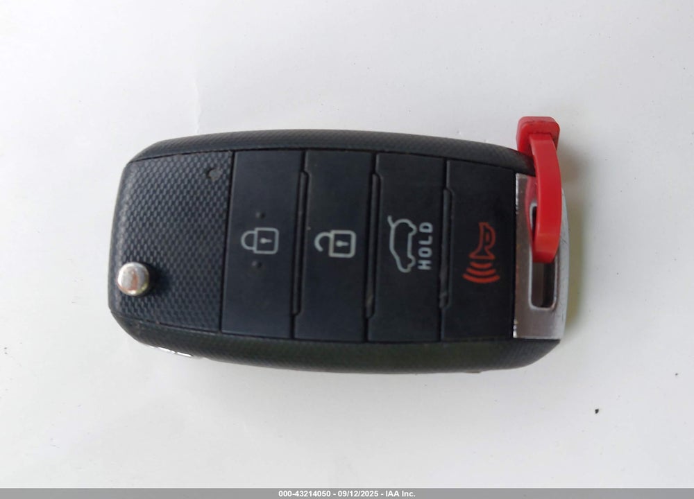 2020 KIA SORENTO VIN: 5XYPG4A34LG676170