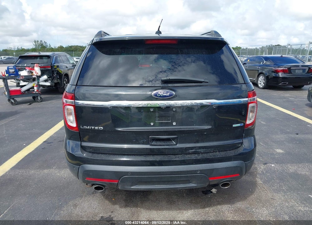 2014 FORD EXPLORER VIN: 1FM5K8F8XEGA70126