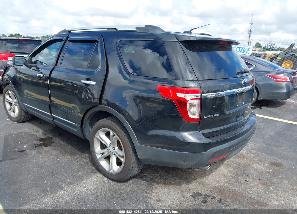 2014 FORD EXPLORER VIN: 1FM5K8F8XEGA70126