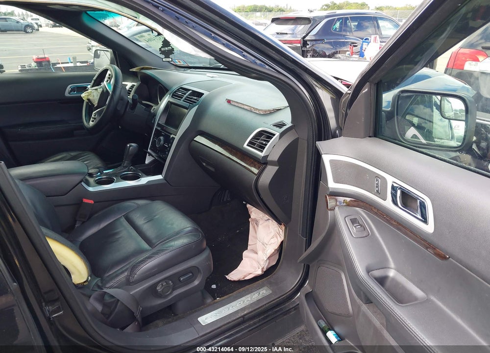 2014 FORD EXPLORER VIN: 1FM5K8F8XEGA70126